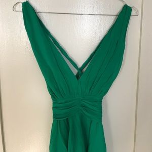 Gorgeous Green Party top ❤️ Bundle 3 for $25 ❤️